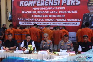 Polres Pematangsiantar Konferensi Pers Pengungkapan Kasus ,Pencurian Penggelapan Penadahan Ranmor dan Peredaran Narkoba
